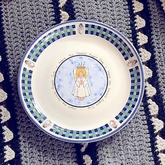 🎄Holiday’s International China 1998 Christmas Angel Stoneware 11" (Set of 6)🎄 - Picture 10 of 16